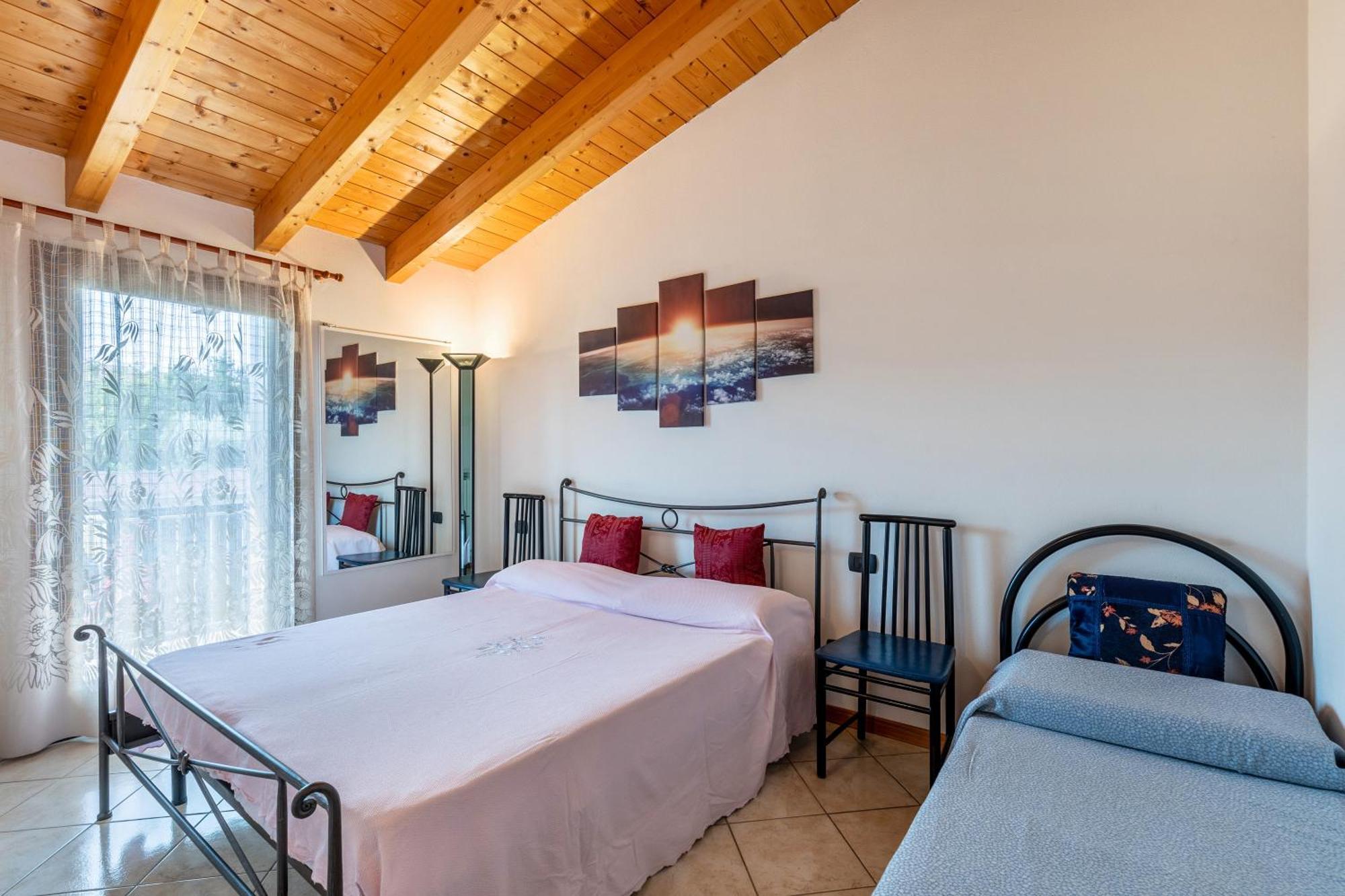 Residence La Corte Near Gardaland Castelnuovo del Garda Exterior photo